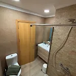 3bedroom Flat, 2 Bath In Plaza De La Feria 公寓 *