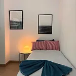 3bedroom Flat, 2 Bath In Plaza De La Feria 公寓 *