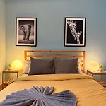 公寓 3bedroom Flat, 2 Bath In Plaza De La Feria *