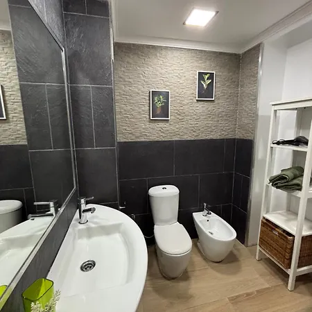 Lägenhet 3bedroom Flat, 2 Bath In Plaza De La Feria