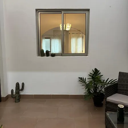 Lägenhet 3bedroom Flat, 2 Bath In Plaza De La Feria