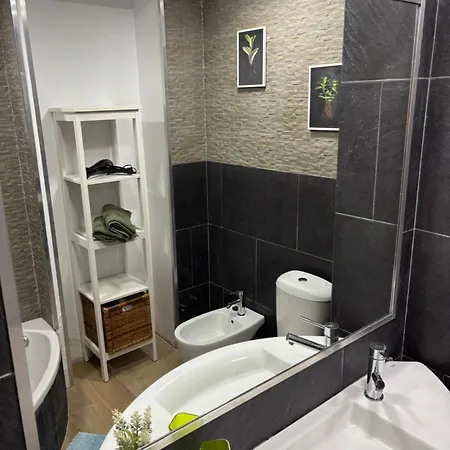 3bedroom Flat, 2 Bath In Plaza De La Feria Lägenhet *