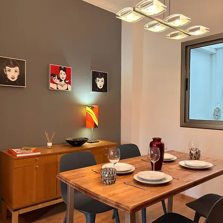 Lägenhet 3bedroom Flat, 2 Bath In Plaza De La Feria